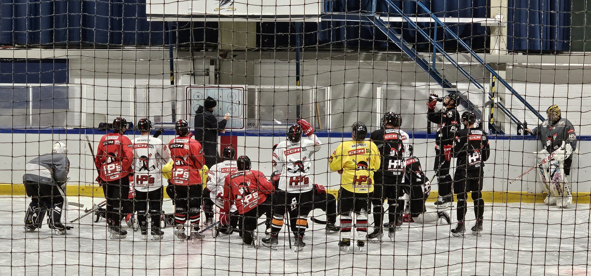 Endlich wieder Training im Eissportzentrum Möhnesee